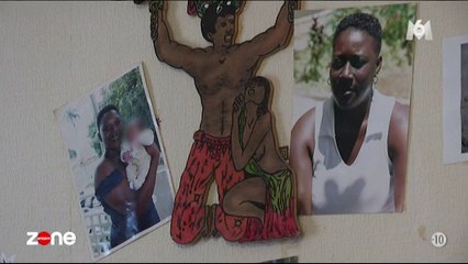 Ses enfants volent et ça la fait rire