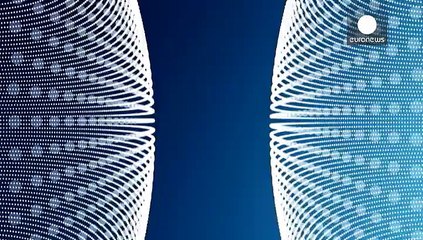 نعوم تشومسكي: العالم مصمم على السقوط نحو العدم