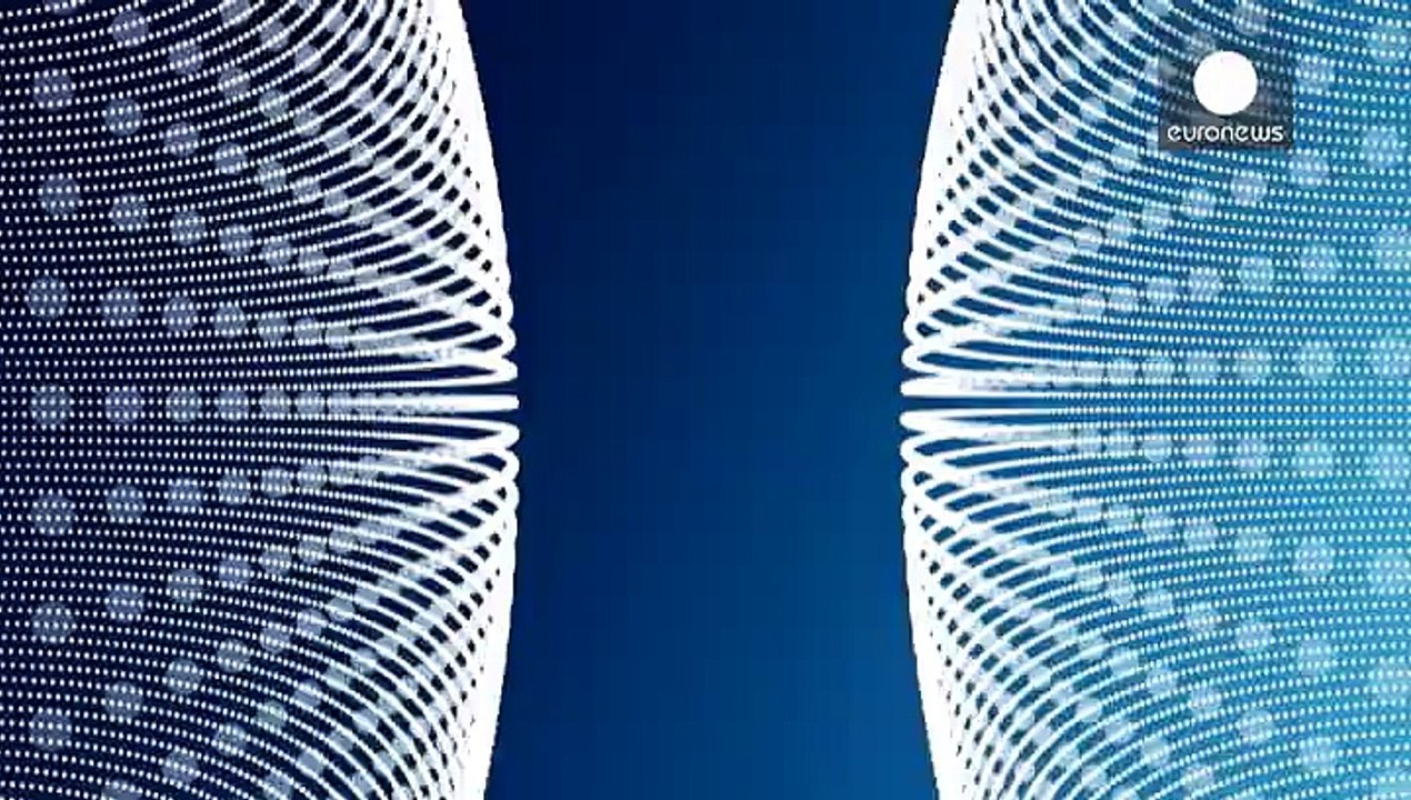 «Να διαγραφεί το ελληνικό χρέος» ζητεί ο Νόαμ Τσόμσκι