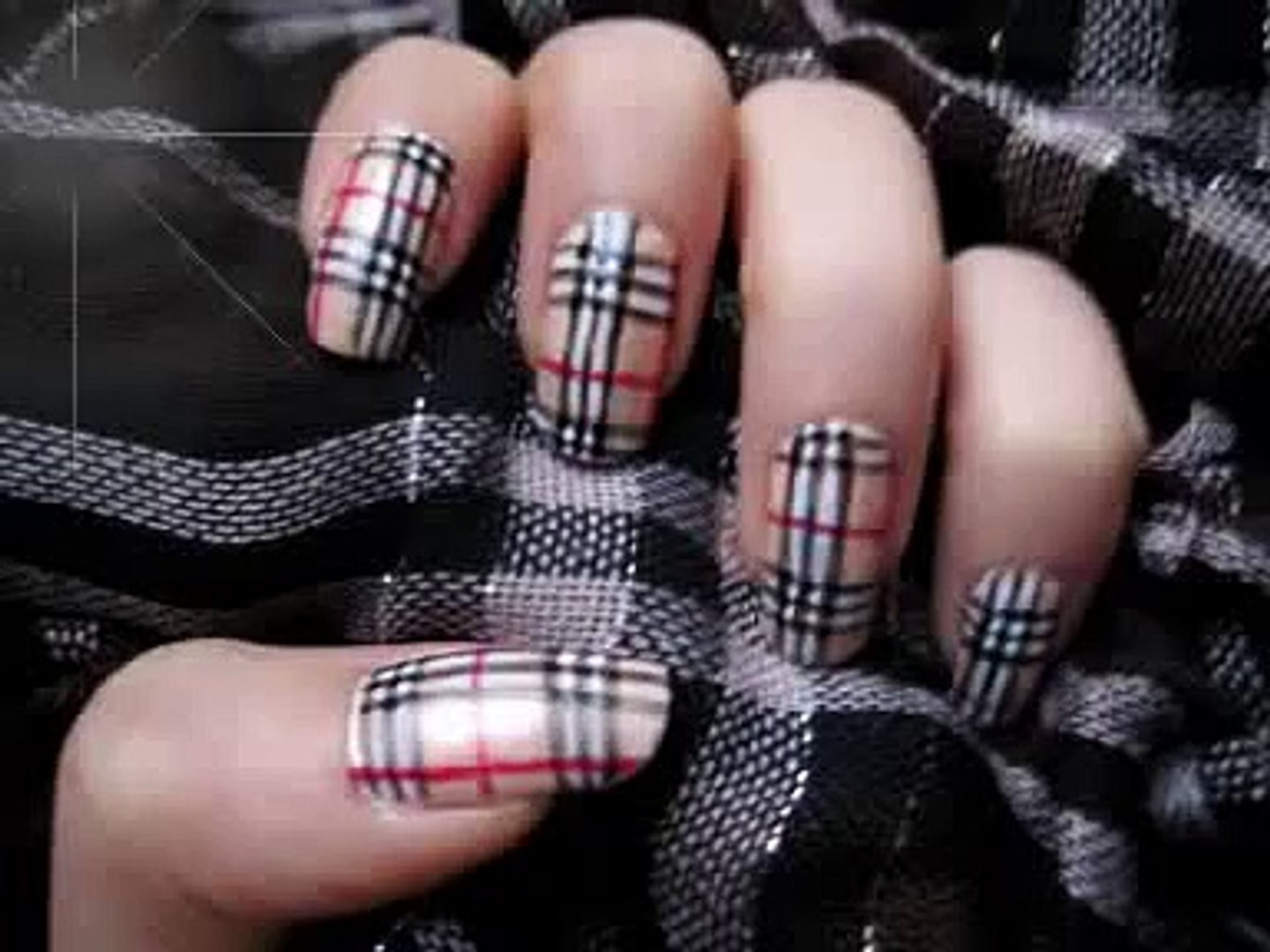 nail art: Burberry nails