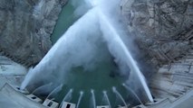 Artvin Deriner Dam (249 m) Water Release