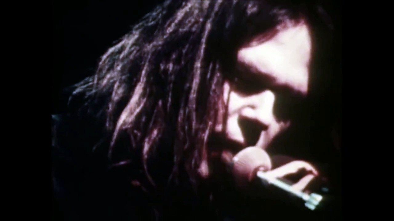 Neil Young - Don't Let It Bring You Down
