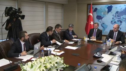 Kurtulmuş: "Bu Tehlikeli Oyun, Bir Müddet Daha Sürdürülecek Gibi Görülüyor"