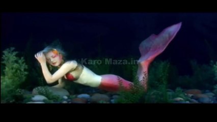 Beautiful Mermaid Discovers Underwater in New York
