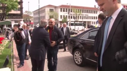 Azerbaycan Çalışma ve Halkın Sosyal Güvenliği Bakanı Müslümov