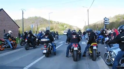 Hommage à Stephen, jeune motard tué dans un accident à Grenay