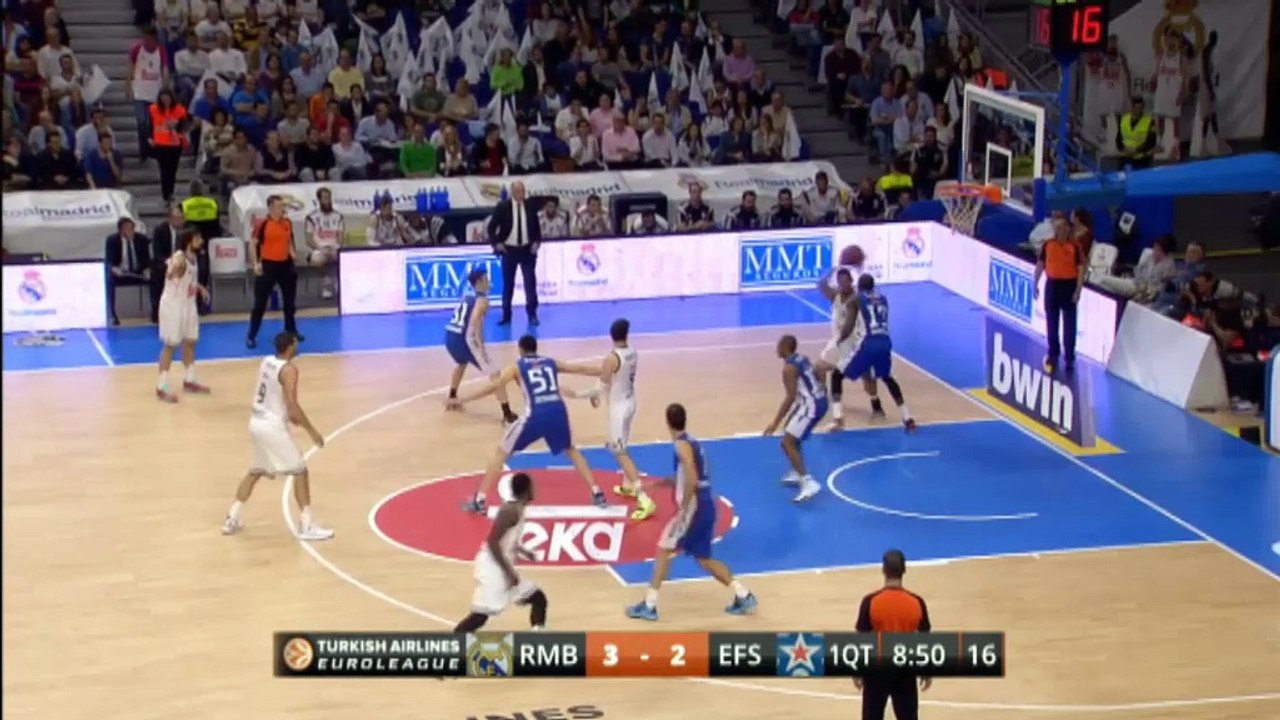 Piräus schlägt zurück - Real legt nach