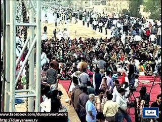 Dunya News - Karachi: Women make MQM's rally's enviroment colorful