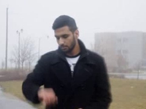 ZaidAliT - Taking photos White people vs Pathans