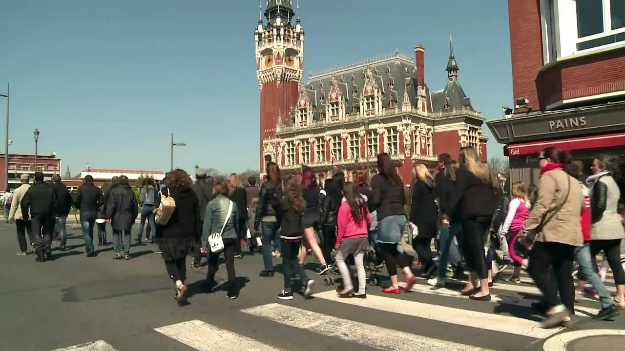 Calais: 2.500 personnes à la marche blanche pour Chloé