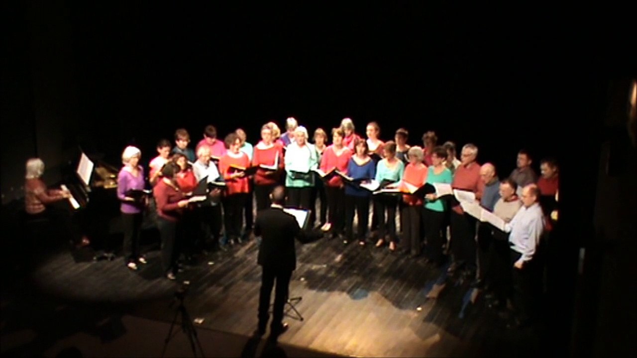 La jeune fille du métro par la chorale populaire de Colomiers