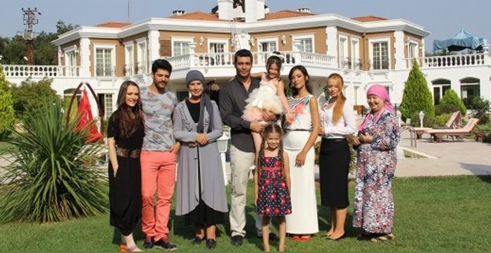 Dizi Müziği ELİF Jenerik Film Müzik Kanal 7 1 Tv Piyanist Jenerik Cıngıl Fragman Film Müziği Filmi Jeneriği Elif Jenerikleri Müzik Hangi Saat Şarkısı Kanal Televizyonu Tv Takvim Başlangıç Orjinal Ana Tema Konu Başlık Elif İsmi Anlamı Nedir Ne Demek Kim
