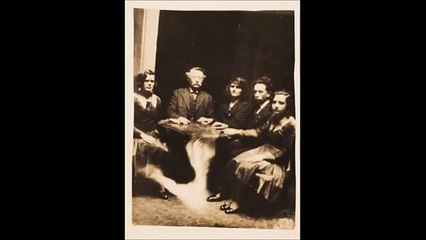 【閲覧注意】衝撃！ 1900年初期 イギリスの交霊写真スタジオにて撮影された心霊写真