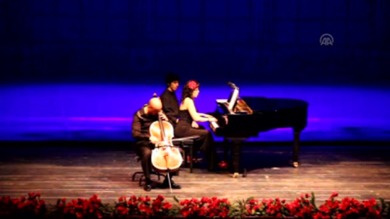 Piazzolla Tango Gecesi" Konseri