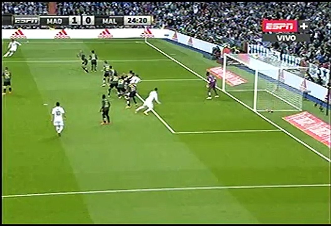 Real Madrid vs Málaga: Sergio Ramos retumba el Bernabéu (VIDEO)