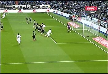 Real Madrid vs Málaga: Sergio Ramos retumba el Bernabéu (VIDEO)