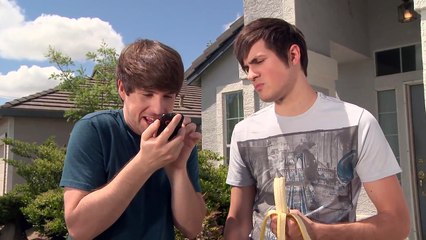 I SUCK AT DRAW SOMETHING!