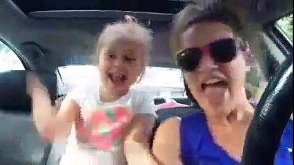 anne ve kizin düeti..