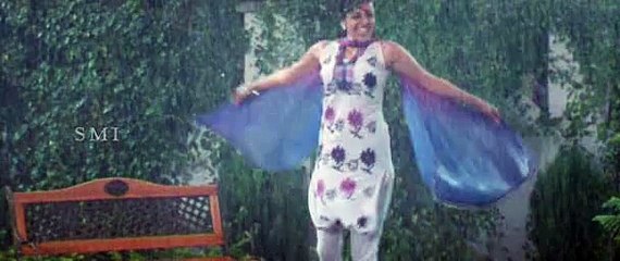 Sumanth & Kajal Agarwal Romantic Scene From O Tamil Movie