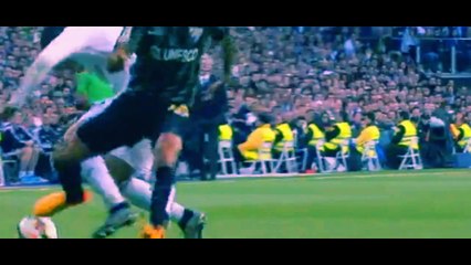 Cristiano Ronaldo Amazing nutmeg skill vs Angeleri