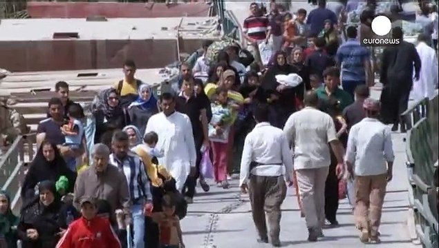 شهر رمادی در آستانه سقوط، هزاران عراقی مجبور به ترک خانه هایشان شدند