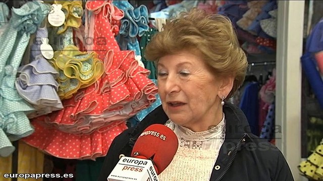 El traje de flamenca vuelve a llenarse de volantes