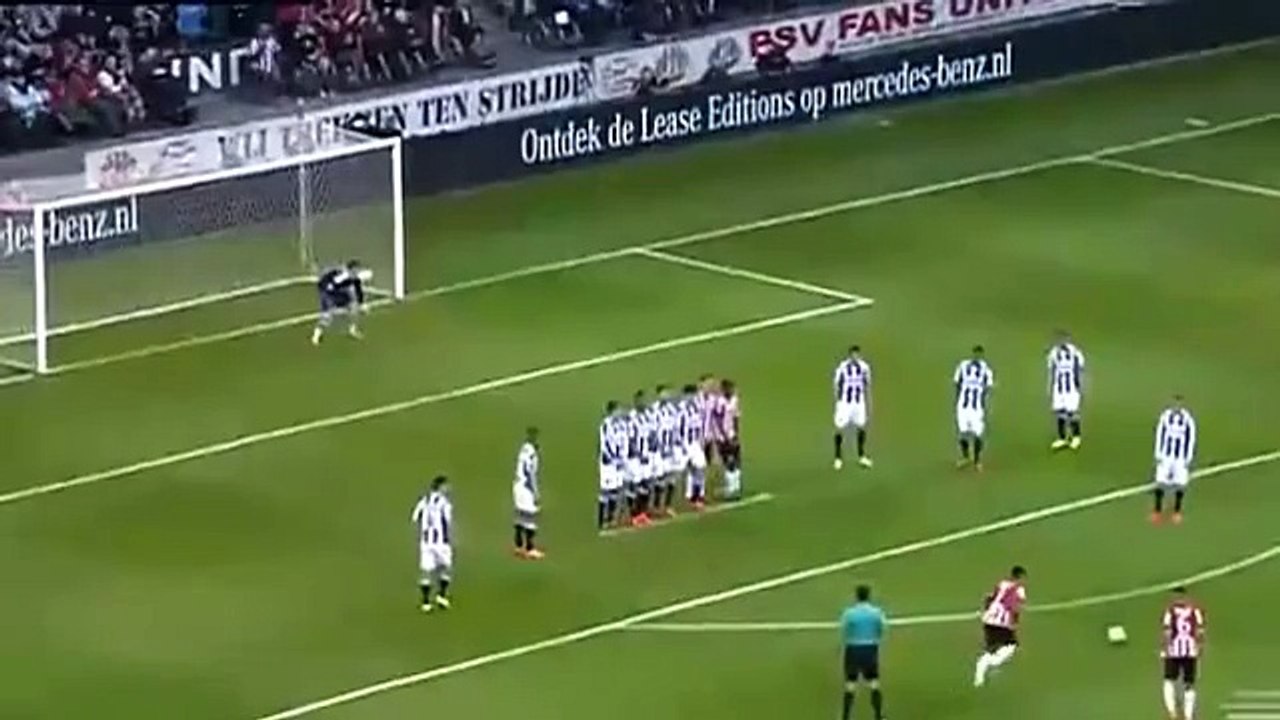 Memphis Depay AMAZING FREE KICK GOAL PSV vs Heerenveen 4-1 HD