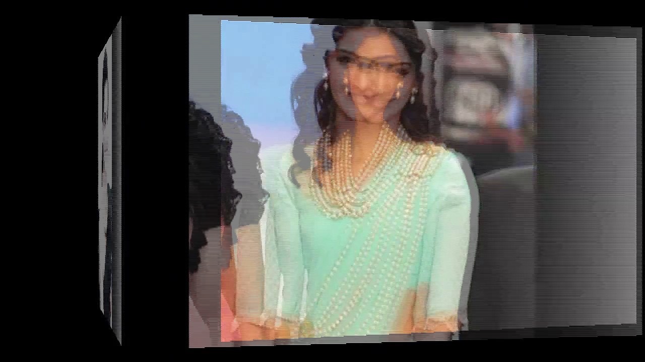Sonam Kapoor Cleavage Exposed On Camera