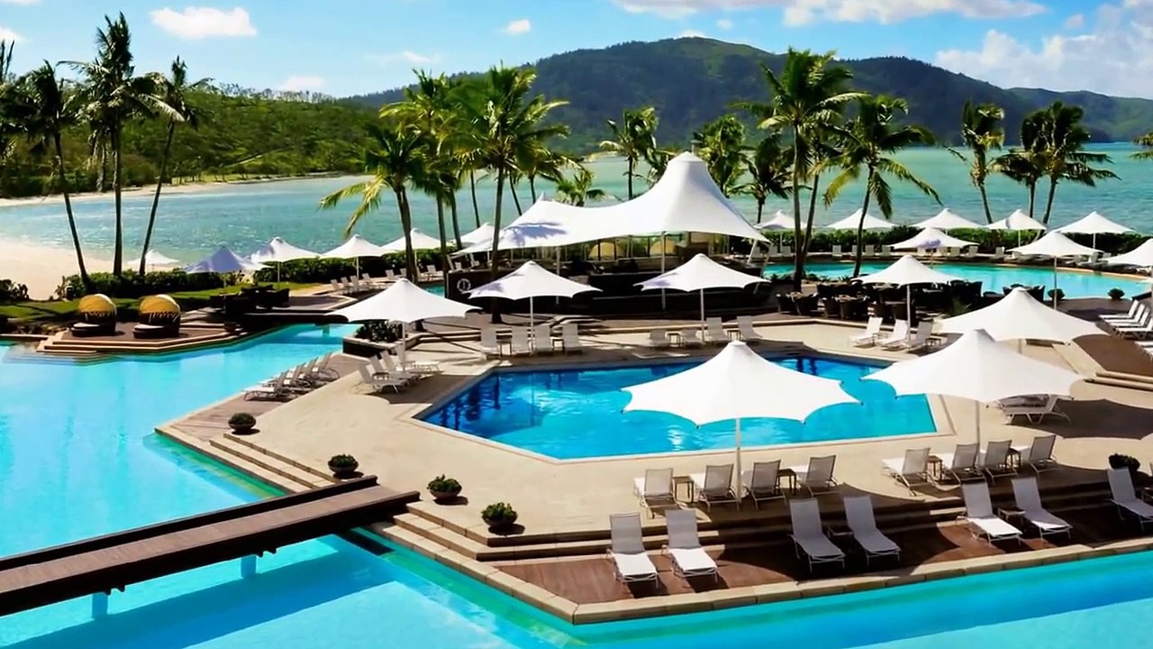 Top 10 Best Pools in the World