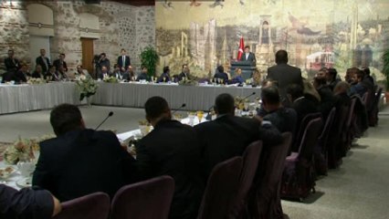 Başbakan Davutoğlu, Romanlarla Bir Araya Geldi