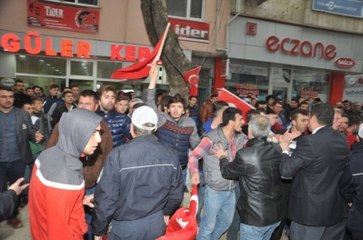 Orhangazi'de Hdp Binası Açılışına Tepkiler Devam Ediyor