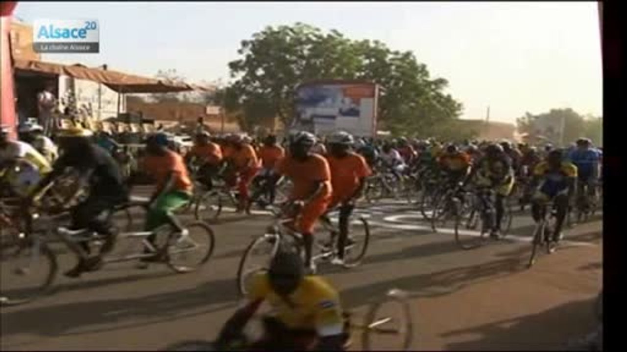 "Vélos pour le Faso", quand l'humanitaire rencontre le vélo