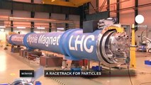 euronews science - Les aimants supraconducteurs, coeur du LHC