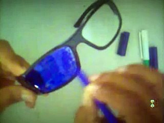 ‪How To Make 3D Glasses At Home‬‏