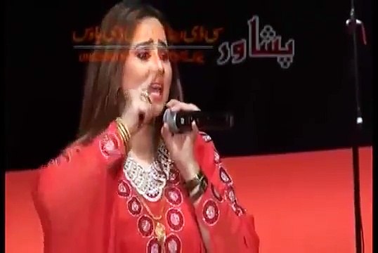 Nadia Gul Red Hot Malang De Yam Da Meni Part 3 Pashto Stage Show 2014