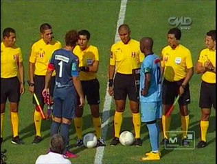 ¿Por qué Jhoel Herrera no le quiso dar la mano al árbitro?