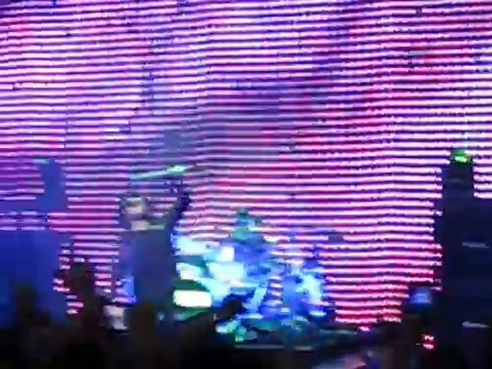 Alice in Chains - Them Bones (Live 2013 Miami Beach)