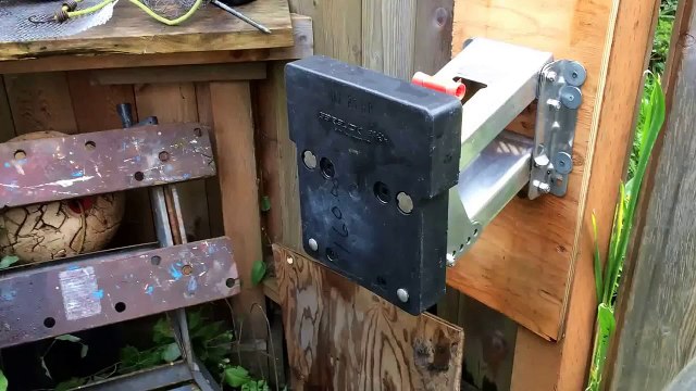 Garelick Outboard Motor Mount Bracket Stand Kicker Eeze In Review