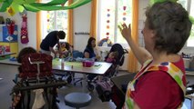 Stiftung Theodora: Herr und Frau Traum bei den Kindern mit Behinderung