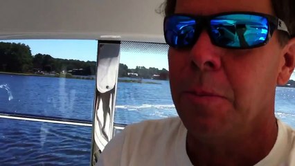 Pershing Yacht getting on plane