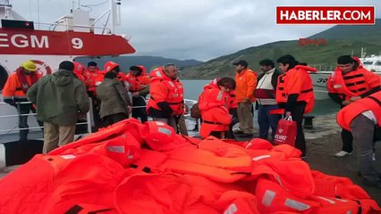 Çanakkale'de Karaya Oturan Feribottaki 188 Yolcu Tahliye Edildi