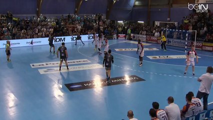 But de Vladica Stojanovic sur un tir retourné à l’aveugle