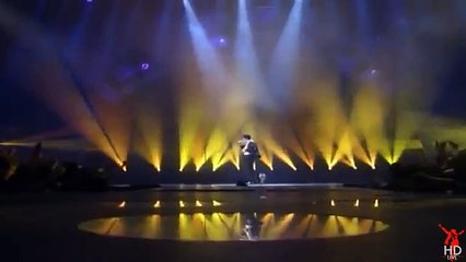 Michel jackson amazing walk on Moon