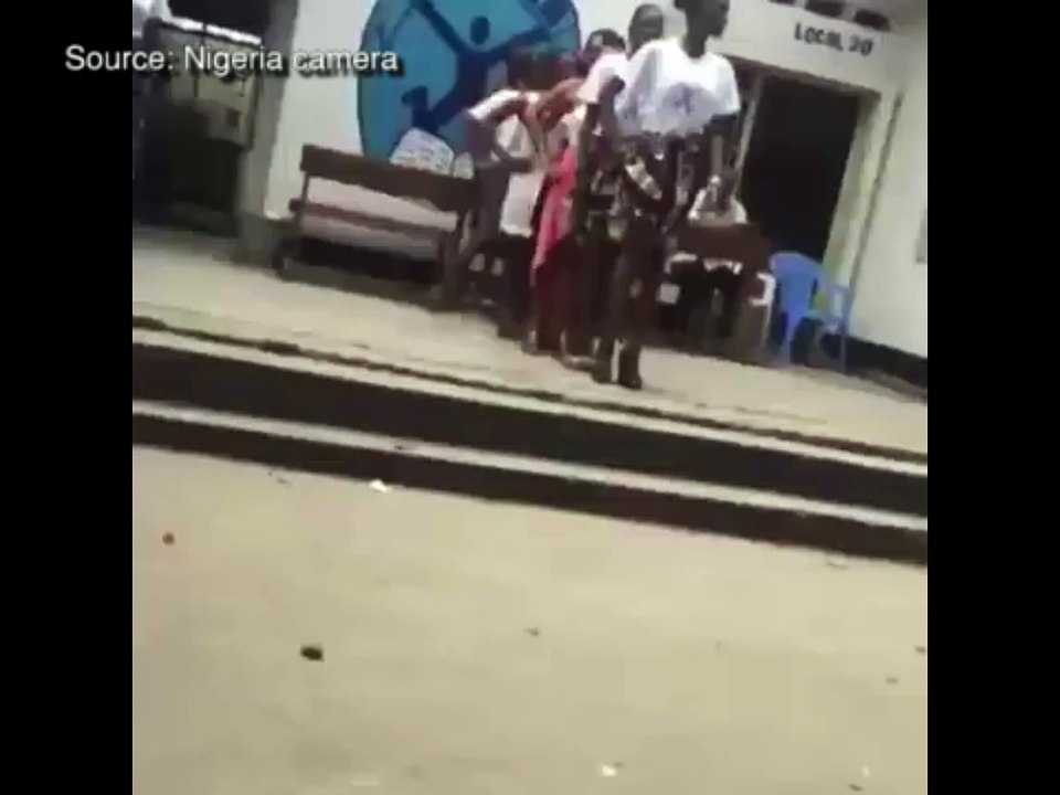 poor girl crashes down after trying to model in heels , pulse tv uncut