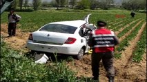 Ödemiş İki Otomobil Karşılıklı Çarpıştı 1 Ölü, 5 Yaralı