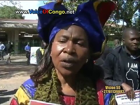 LES ETRANGERS SE MOBILISENT CONTRE LA XENOPHOBIE ET UN COLLECTE DE FOND POUR AIDER LE CAMP DE REFUGIéS