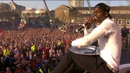 Isimat-Mirin fait le show pour le titre du PSV !