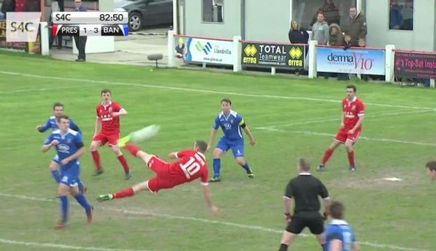 Et un nouveau prétendant au prix Puskás !