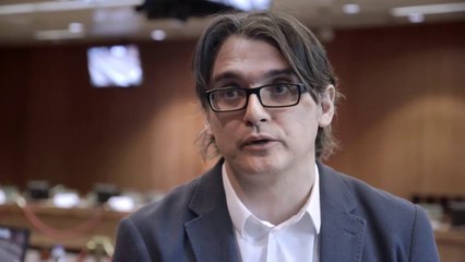 Claudi Pérez- 'Varoufakis se ha convertido en una estrella de rock' - Salvados