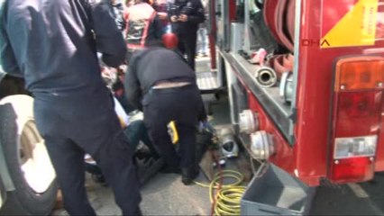 Özel Halk Otobüsü Yol Kenarındaki Kadınları Ezdi: 1 Ölü, 1 Yaralı